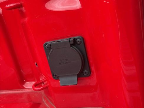 Used 2023 Chevrolet Silverado 1500 LT image 25