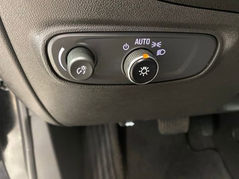 Used 2023 Chevrolet Equinox LT AWD/4WD image 33