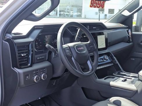 New 2026 GMC Sierra 3500 AT4 w/ AT4 Premium Plus Package AWD/4WD image 14