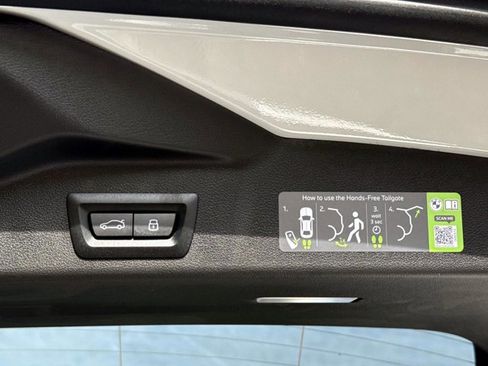 New 2026 BMW X5 sDrive40i w/ Climate Comfort Package RWD image 12