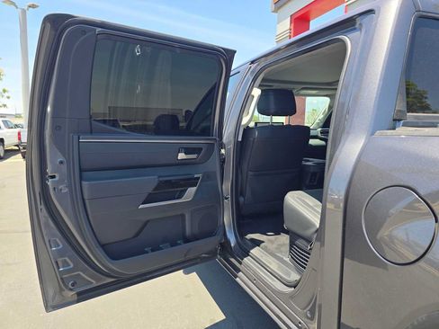 Used 2024 Toyota Tundra Limited AWD/4WD image 17