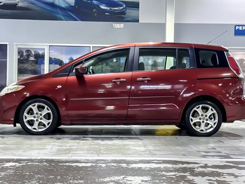 Used 2009 MAZDA MAZDA5 Sport FWD image 2