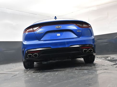Used 2019 Kia Stinger GT2 image 22
