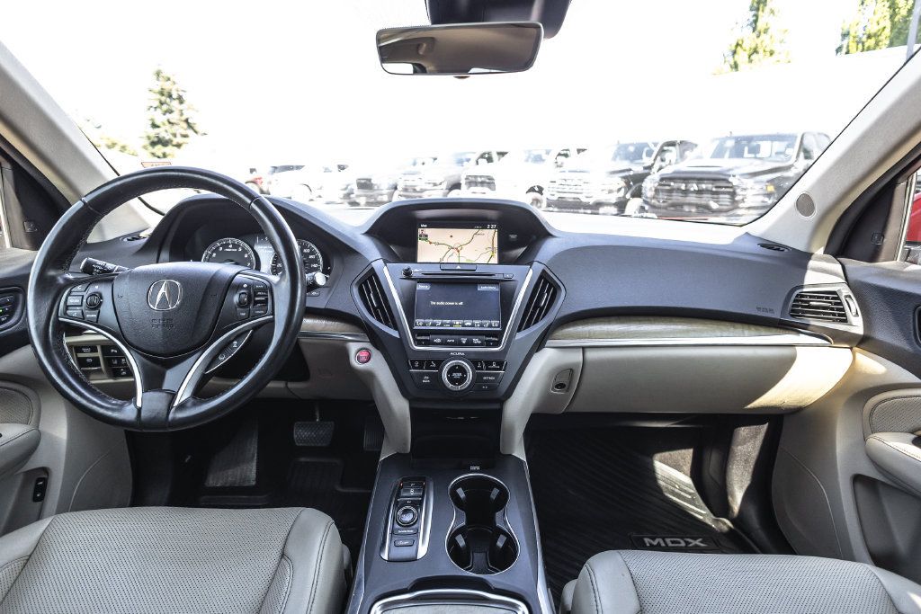 Used 2019 Acura MDX w/ Technology Package AWD/4WD image 21