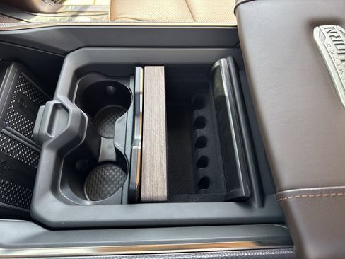 New 2025 RAM 2500 Limited image 26