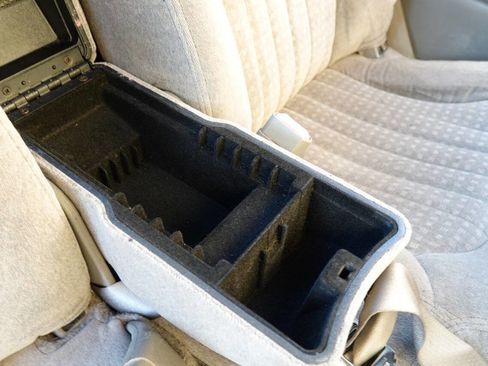 Used 2000 Chevrolet S10 Pickup LS w/ Preferred Equipment Group image 68