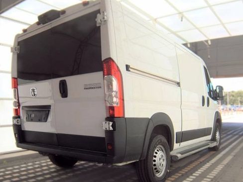 Used 2025 RAM ProMaster 2500 w/ U-Haul Equipment Group FWD image 2