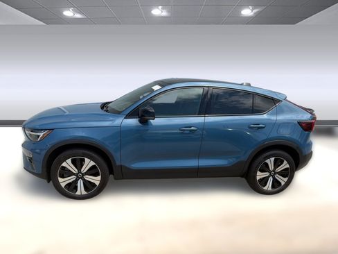 Used 2023 Volvo C40 P8 Recharge Plus AWD/4WD image 2