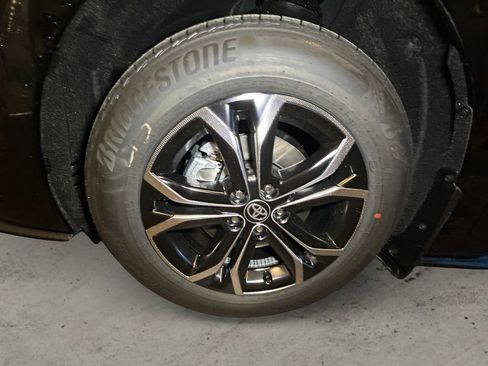 New 2026 Toyota Sienna Platinum AWD/4WD image 14