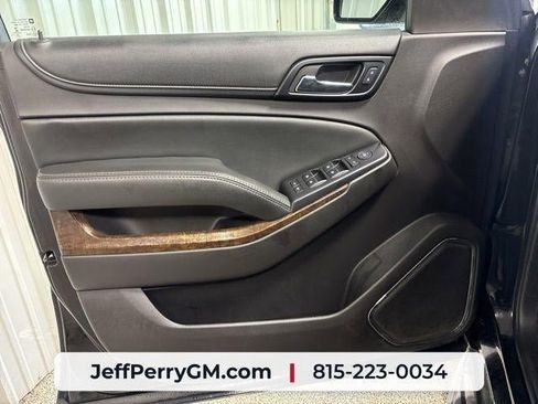 Used 2016 Chevrolet Tahoe LS w/ All-Season Package AWD/4WD image 8