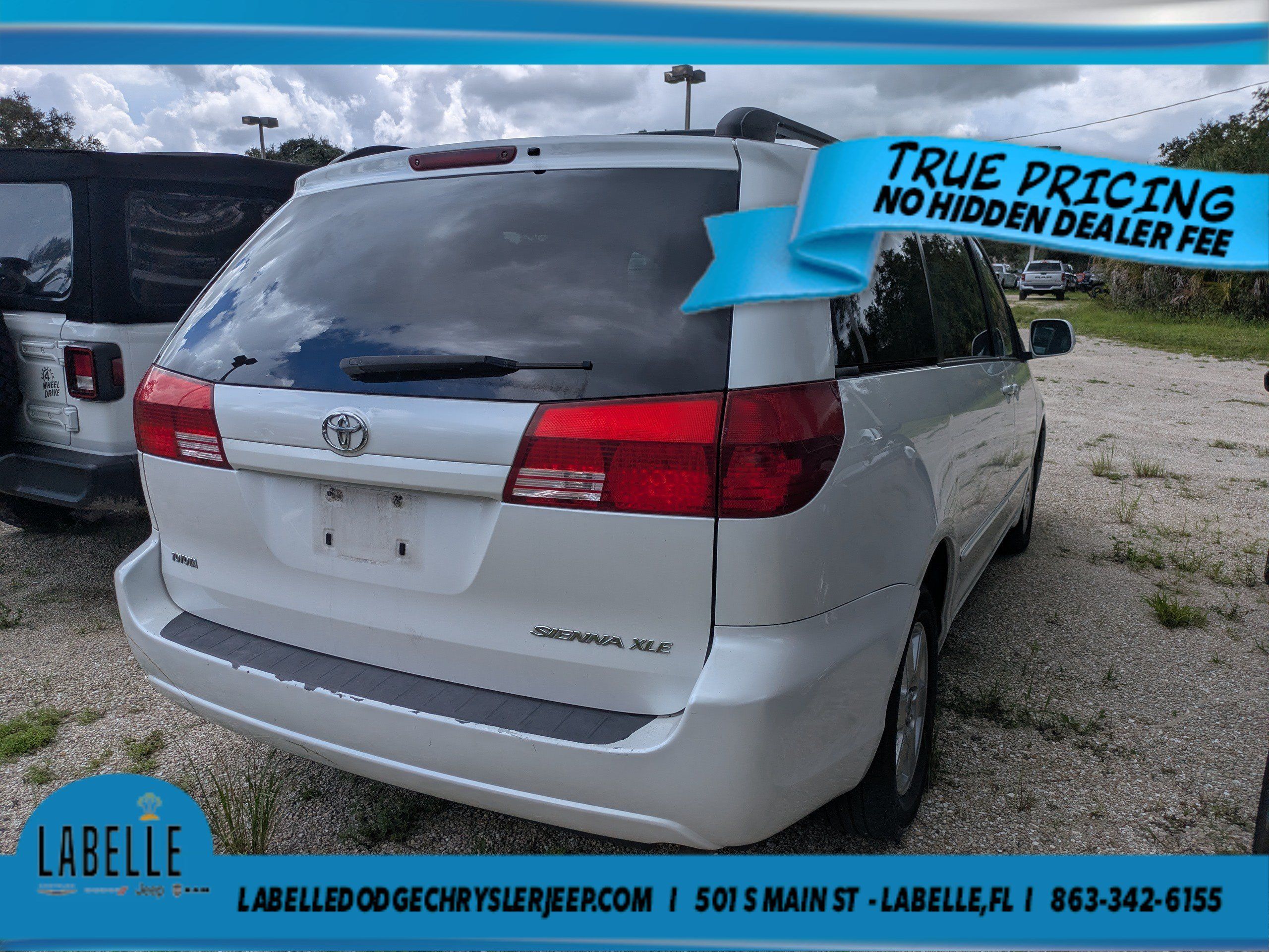 Used 2005 Toyota Sienna XLE w/ XLE Pkg 1 FWD image 4