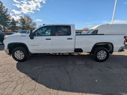 Used 2024 Chevrolet Silverado 3500 W/T image 9