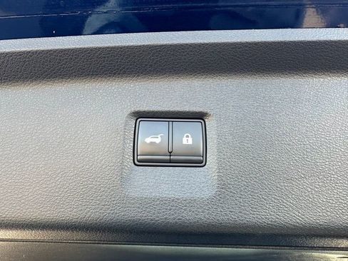 Used 2022 INFINITI QX60 Luxe w/ Cargo Package image 35