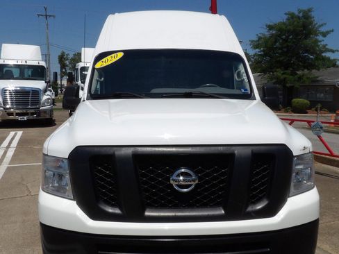 Used 2020 Nissan NV 2500 SV RWD image 5