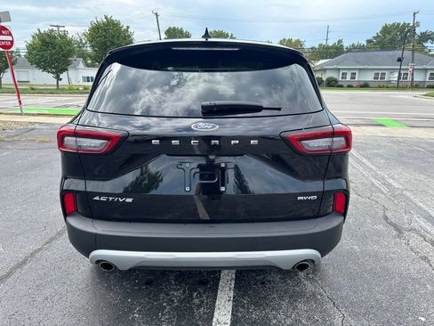 Used 2024 Ford Escape Active AWD/4WD image 5