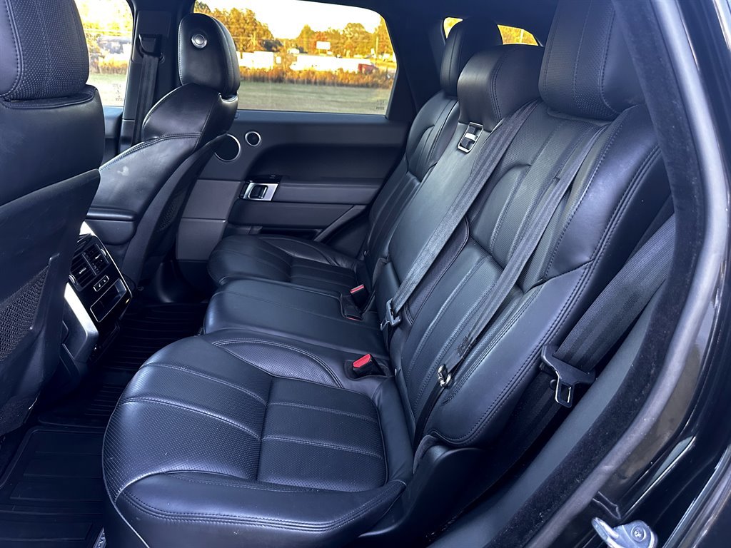 Used 2015 Land Rover Range Rover Sport HSE AWD/4WD image 13