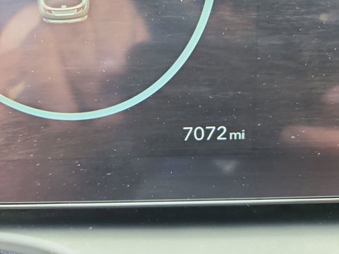 Used 2025 Hyundai Tucson Limited image 15