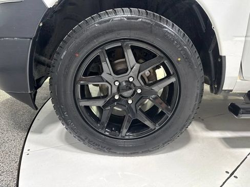 Used 2018 RAM 1500 Tradesman w/ Popular Equipment Group AWD/4WD image 4