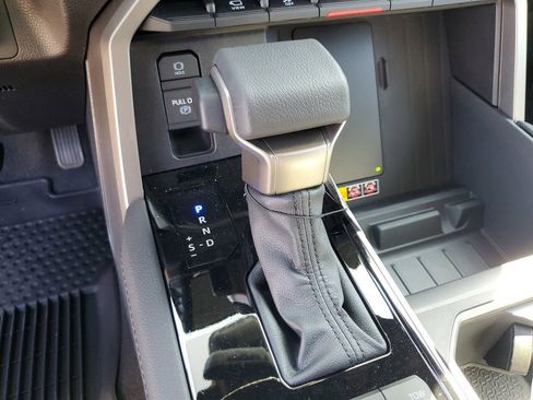 New 2026 Toyota Tundra Limited image 17