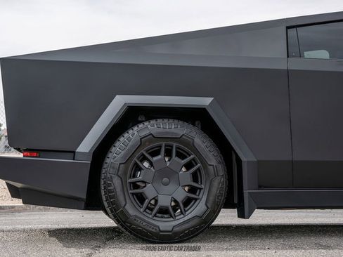 Used 2024 Tesla Cybertruck Cyberbeast AWD/4WD image 10