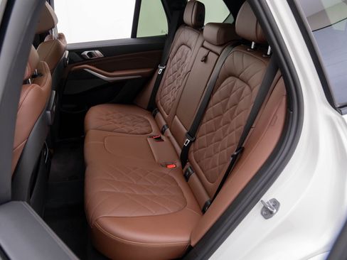 Certified 2023 BMW X5 xDrive40i w/ M Sport Package image 19