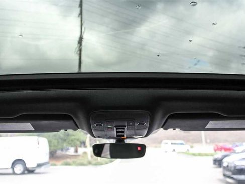 Used 2022 Audi Q3 2.0T Premium Plus w/ Premium Plus Package image 12