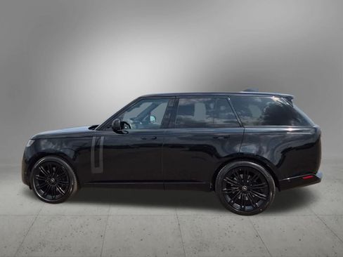 Used 2023 Land Rover Range Rover First Edition AWD/4WD image 3