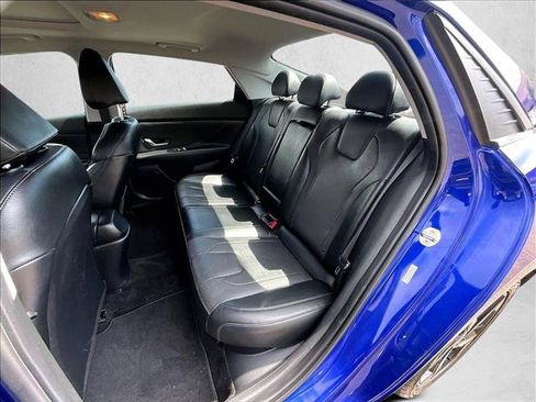 Used 2023 Hyundai Elantra Limited FWD image 24
