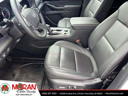 Certified 2023 Chevrolet Traverse RS w/ LPO, Floor Liner Package FWD image 18