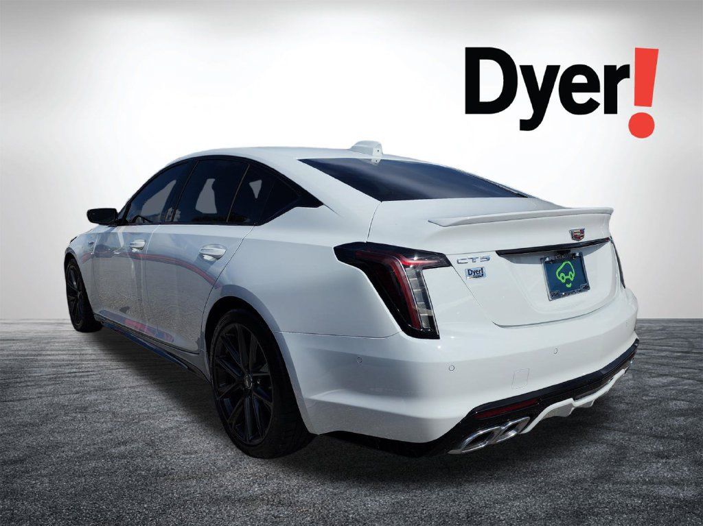Used 2025 Cadillac CT5 V w/ Technology Package RWD image 7