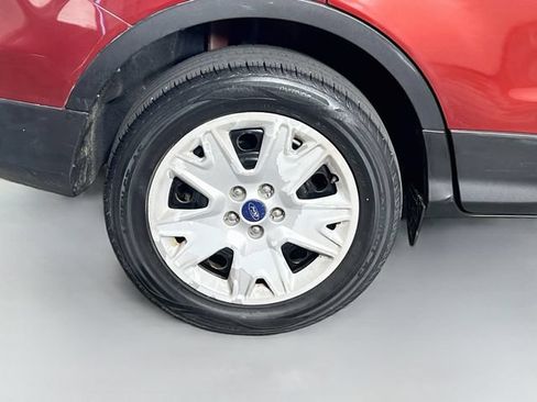 Used 2016 Ford Escape S FWD image 33