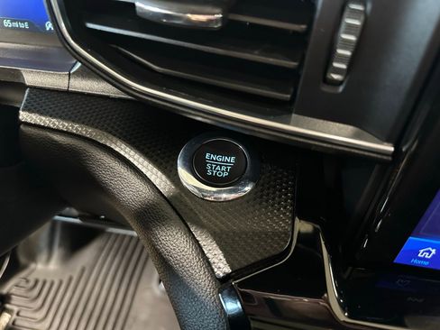 Used 2022 Ford Explorer ST w/ Equipment Group 401A image 15