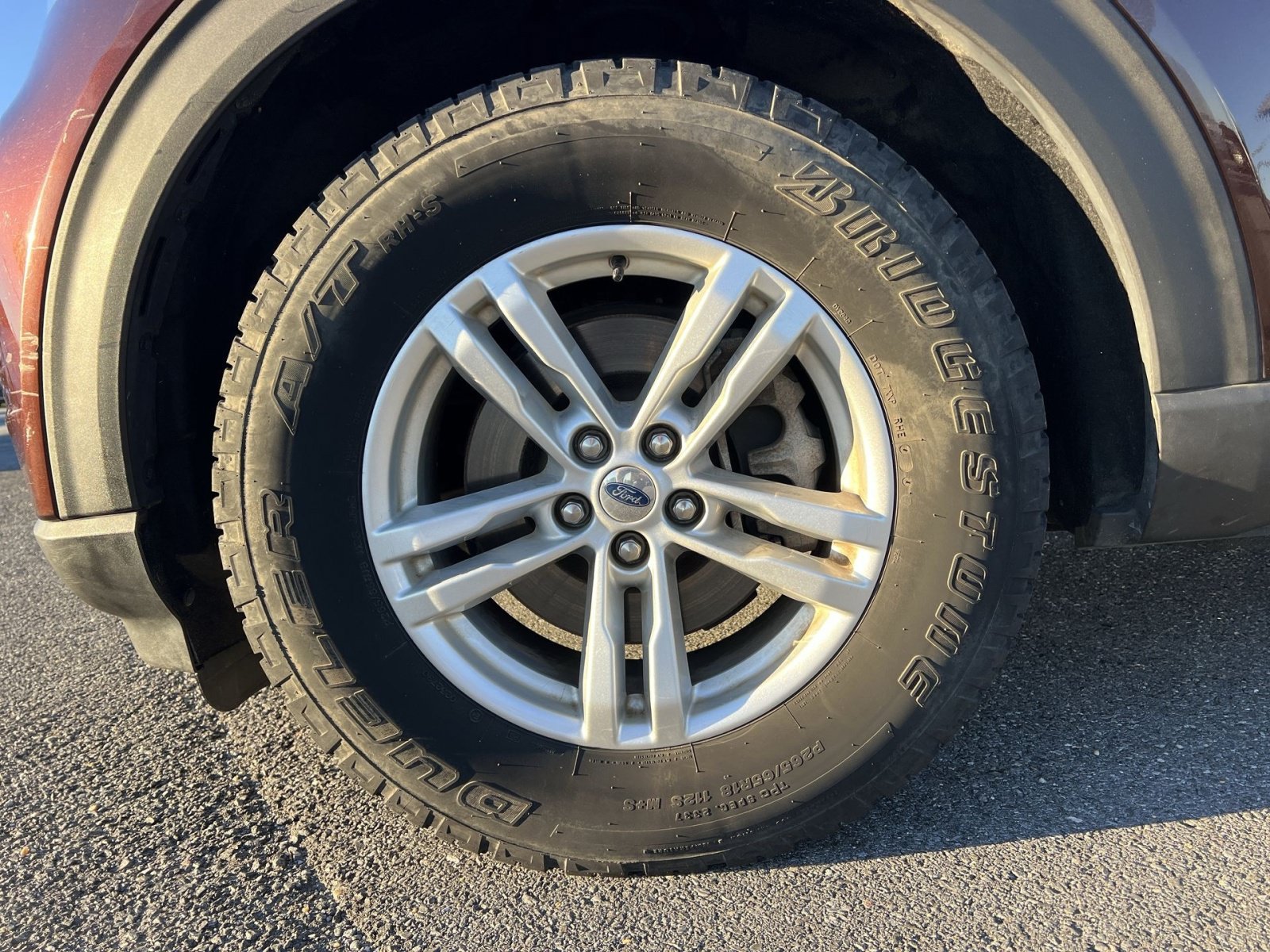 Certified 2020 Ford Explorer XLT w/ Equipment Group 202A AWD/4WD image 20