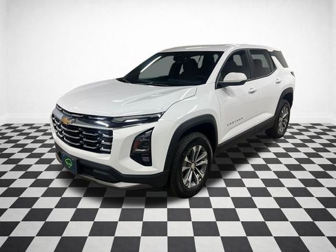 Certified 2025 Chevrolet Equinox LT AWD/4WD image 5