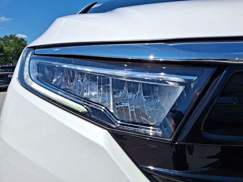 Used 2023 Honda Odyssey EX-L image 9