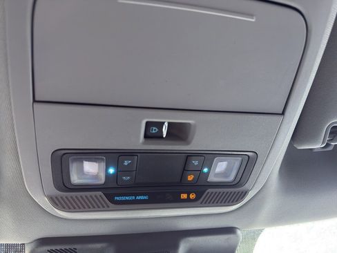 Used 2024 Ford F250 XLT image 32