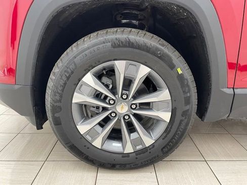 New 2026 Chevrolet Equinox LT w/ Safety and Technology Package AWD/4WD image 7