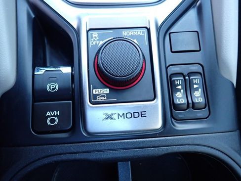 Used 2019 Subaru Forester Premium AWD/4WD image 19