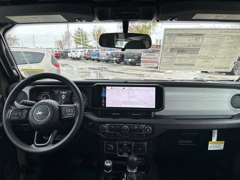 New 2026 Jeep Gladiator Sport image 2