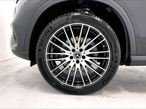 New 2026 Mercedes-Benz GLC 300 4MATIC image 11