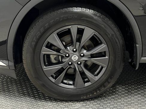 Used 2018 Nissan Murano SV w/ Premium Package AWD/4WD image 35