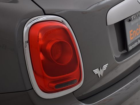 Used 2015 MINI Cooper 4-Door Hardtop image 13