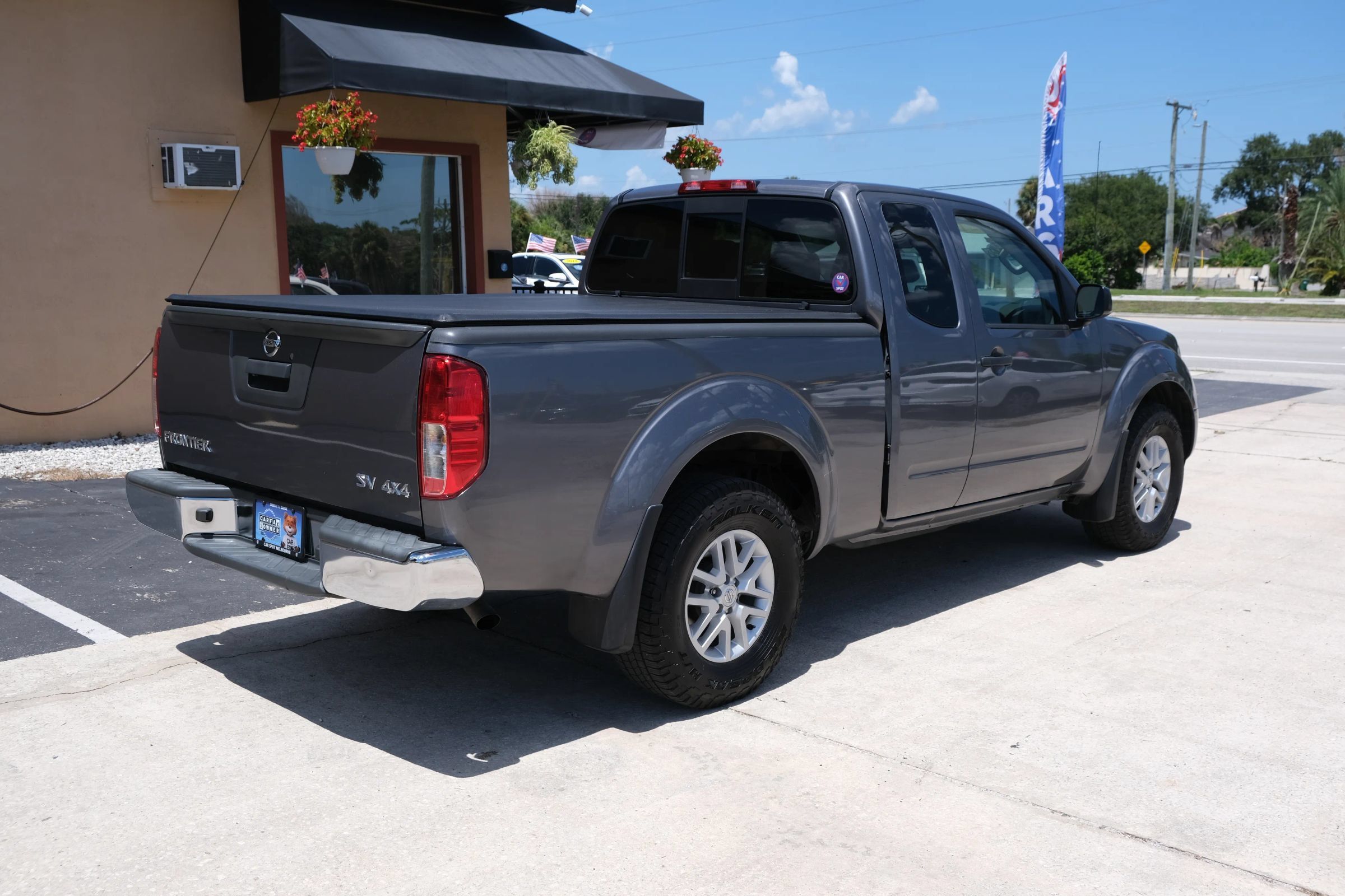 Used 2021 Nissan Frontier SV AWD/4WD image 5