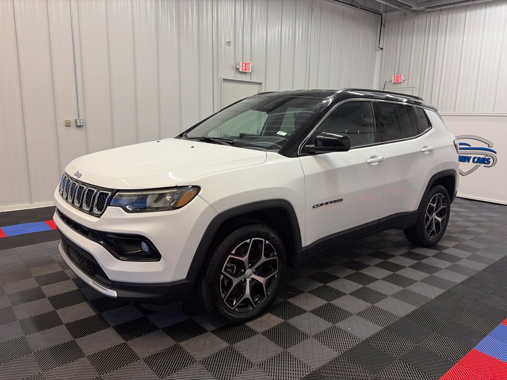 Used 2024 Jeep Compass Limited AWD/4WD image 7