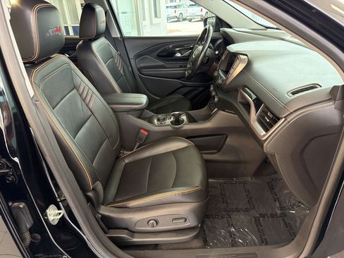Used 2022 GMC Terrain AT4 w/ Tech Package AWD/4WD image 29