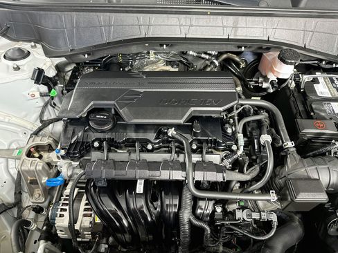 Used 2025 Hyundai Kona SEL FWD image 34