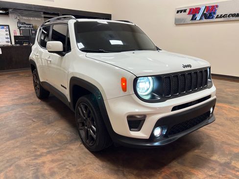 Used 2020 Jeep Renegade Altitude image 3
