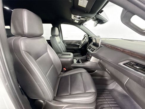 Used 2024 Chevrolet Tahoe LT w/ Luxury Package AWD/4WD image 44