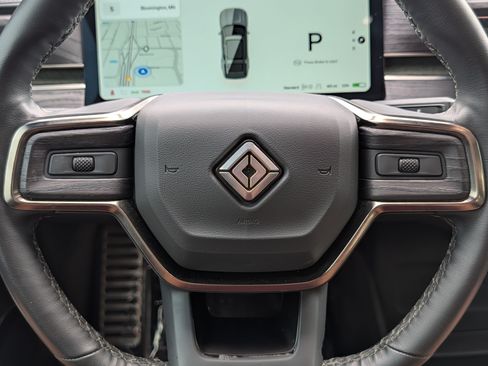 Used 2023 Rivian R1S Adventure Quad AWD/4WD image 25