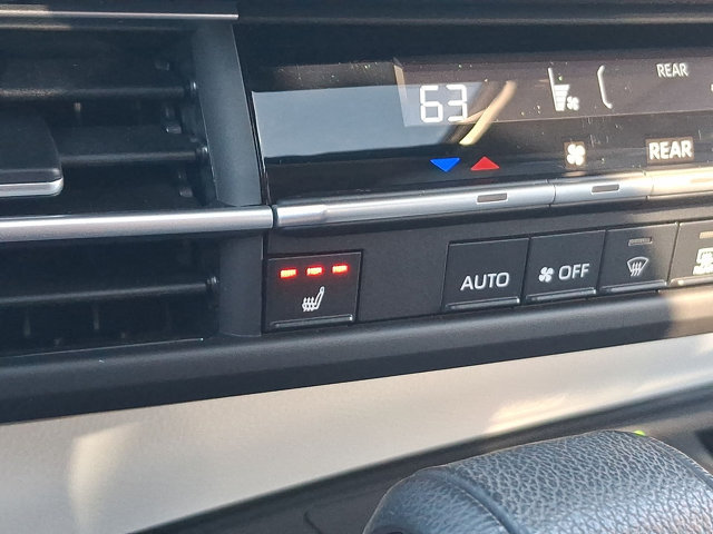 Certified 2025 Toyota Sienna XLE w/ XLE Plus Package AWD/4WD image 19